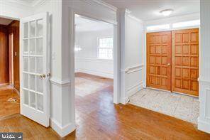 Primary Photo - 3241 Riverview Dr
