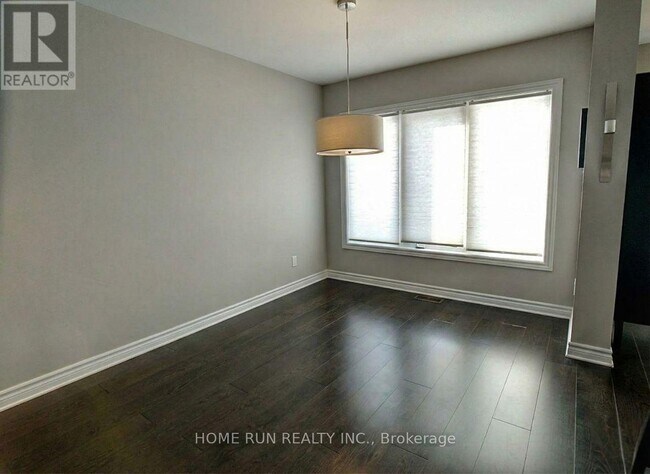 Building Photo - 462 Brettonwood Ridge