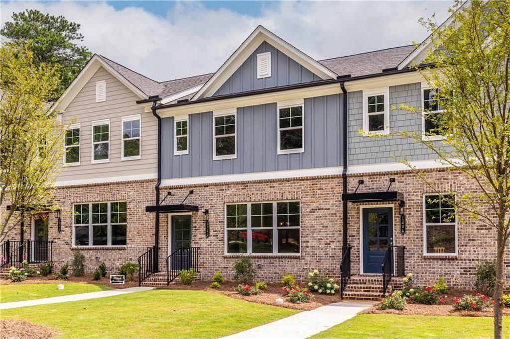 Primary Photo - 1296 Ainsworth Alley