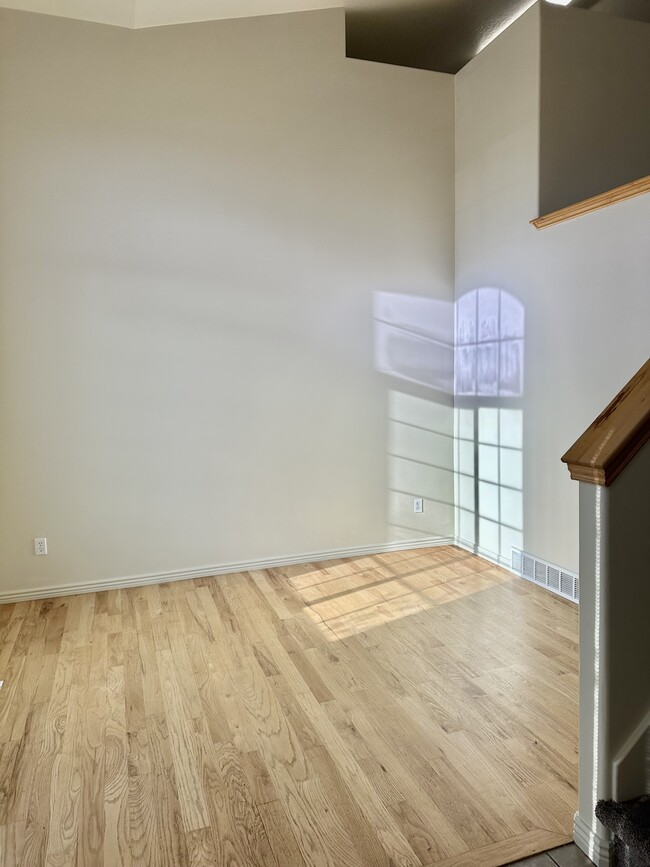 Building Photo - 1186 N 3020 W