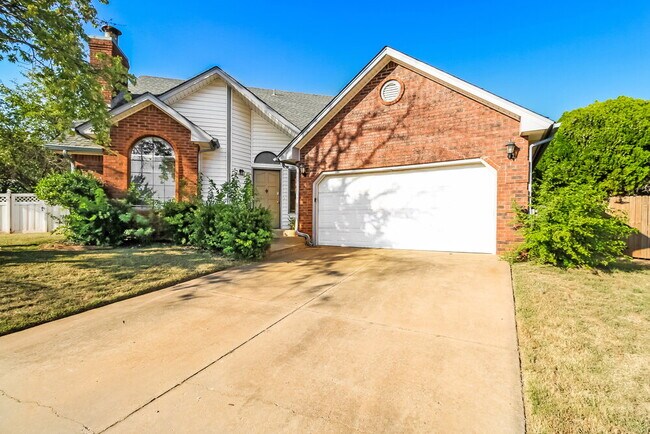 Building Photo - 1421 Blaine Ct