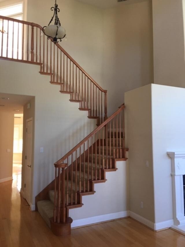 Building Photo - 4 Bedroom in Desirable Mission Ranch Neigh...