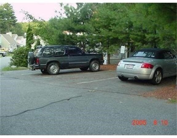 Building Photo - 22 Bowstring Way