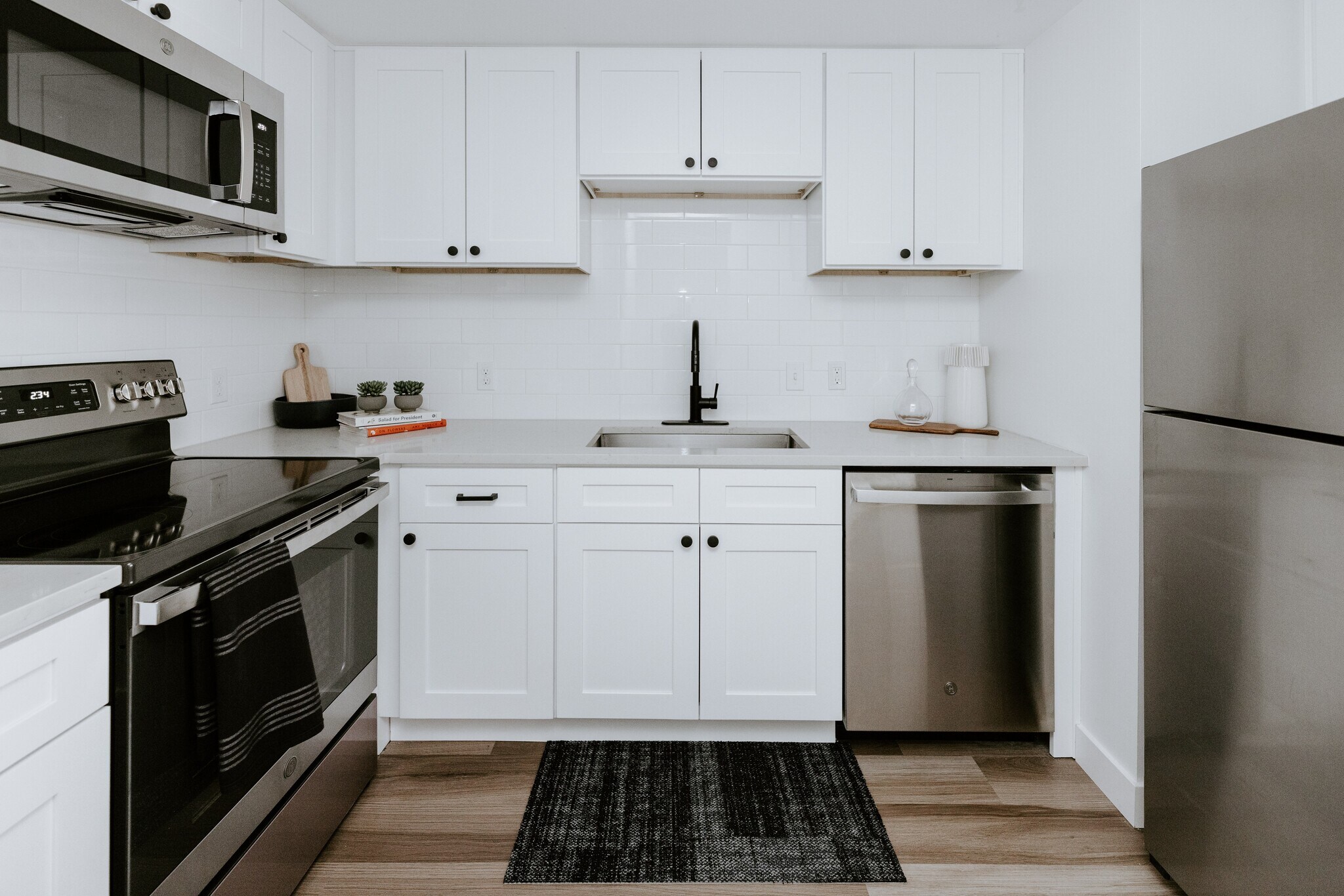 Crittenden Court Apartments – photo 4