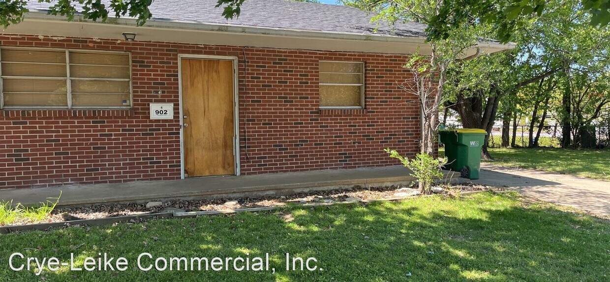 902 Young St, Springdale, AR 72764 House Rental in Springdale, AR