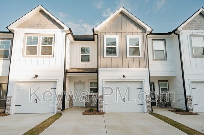 Building Photo - 536 Grand Slam Dr