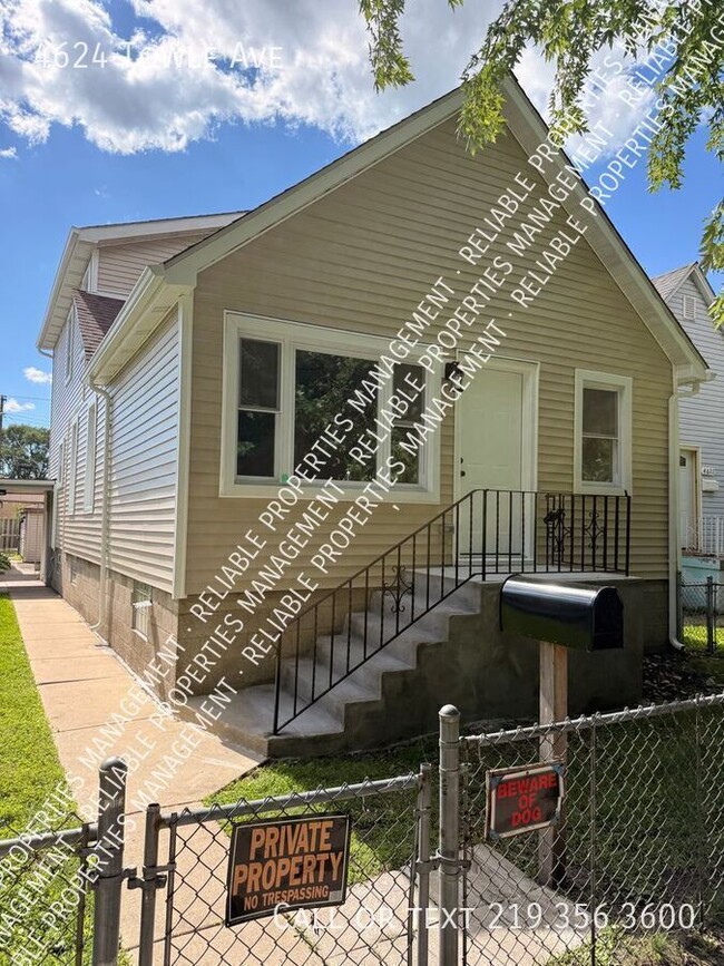 Building Photo - 4624 Towle Ave