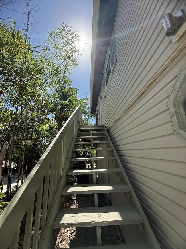 Building Photo - 143 Valois Blvd