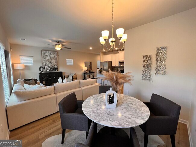 Foto del edificio - 1136 Westhampton Wy