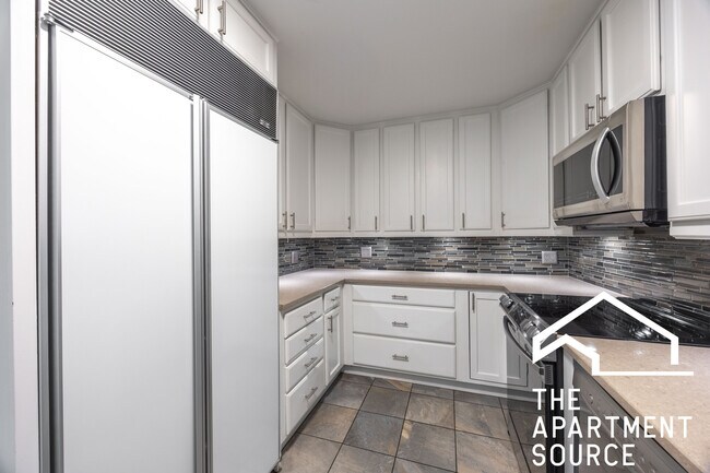 Foto del edificio - 1344 N Dearborn St