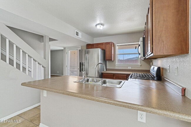 Building Photo - 14186 Rattler Point Dr