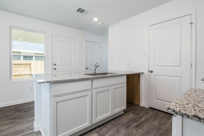 Building Photo - 12066 William Trails Cir