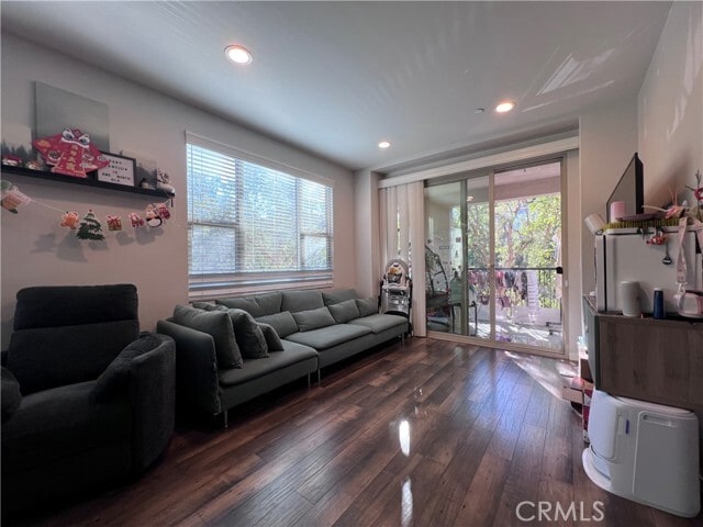 Building Photo - 136 Neptune