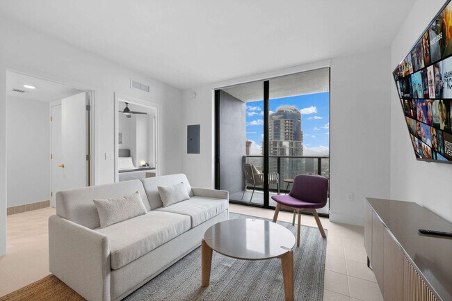 Foto del edificio - 159 NE 6th St