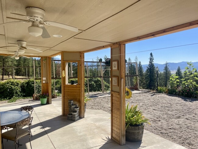 Building Photo - 2678 Pine Top Way