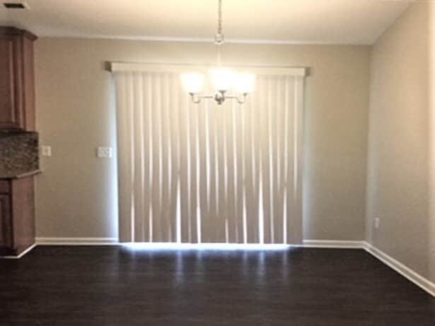 Foto del edificio - 135 Crescent Creek Ct