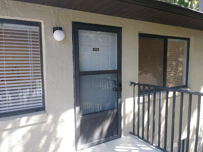 Foto del edificio - 1601 Big Tree Rd
