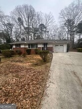 Building Photo - 2560 Wood Valley Dr