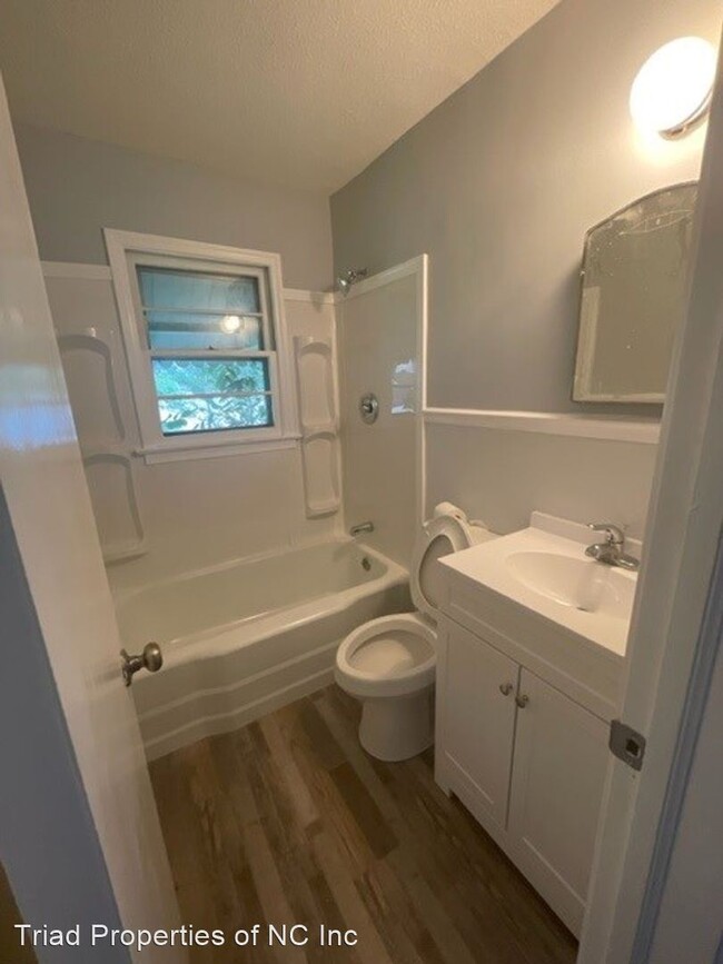 Building Photo - 3 br, 1 bath House - 501 Ashburn St.