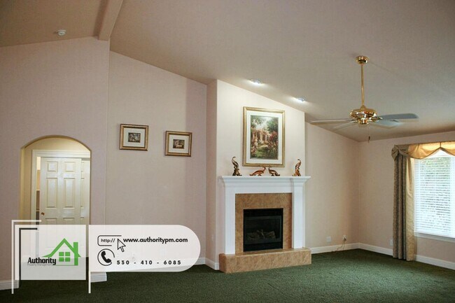 Foto del edificio - 6501 Capitola Pl Executive Style Home With...