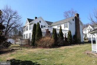 Building Photo - 627 Hammonds Mill Rd