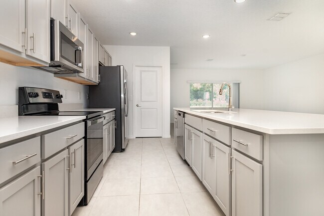 Foto del edificio - 176 Citrine Loop