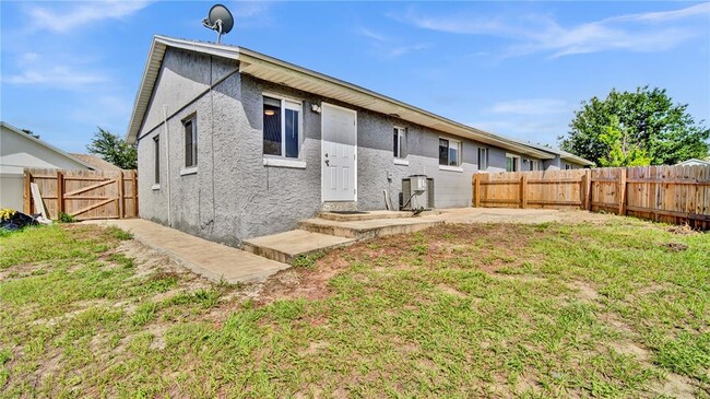 Building Photo - 7877 Kensingham Ct