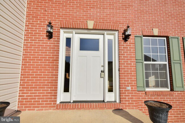 Building Photo - 130 Ranson Estates Cir