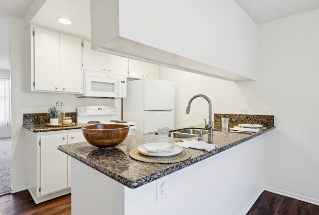 Foto del edificio - Sandpiper Apartments