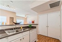 Foto del edificio - 7707 Broadway St
