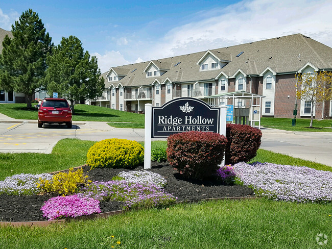 Building Photo - Ridge Hollow Apartments