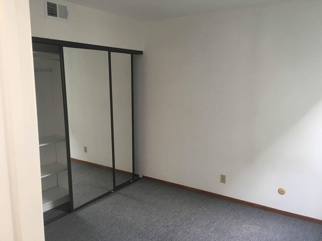 Foto del edificio - Pacific Beach 2/2.5 Condo - Garage - Priva...