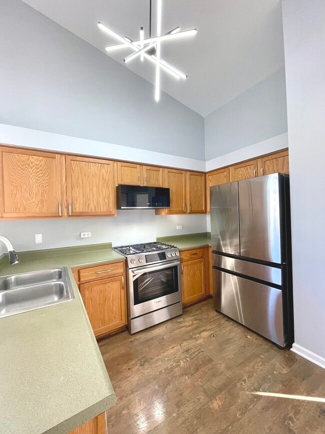 Foto del edificio - 16623 Natoma Dr