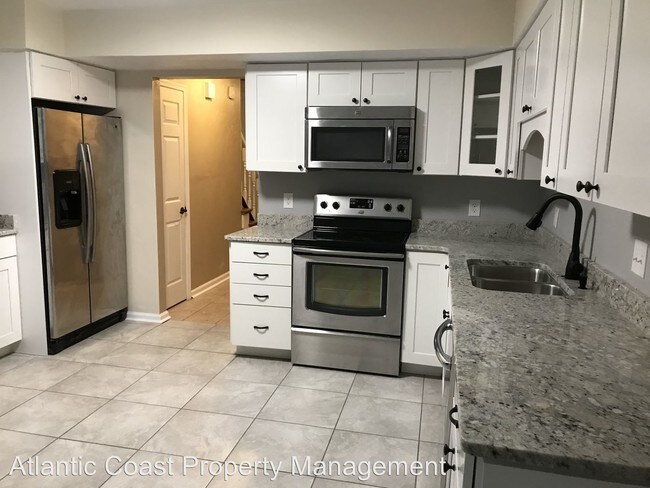 Building Photo - 3 br, 2.5 bath House - 4917 Halwell Drive