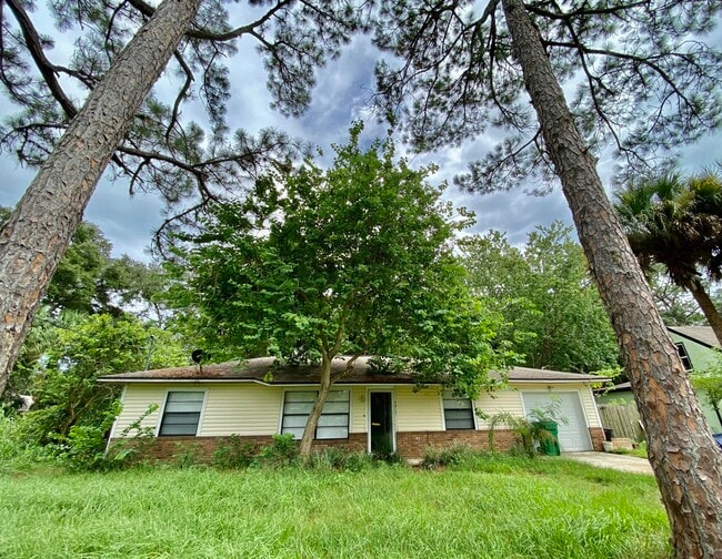 Building Photo - 7413 Ester Rd