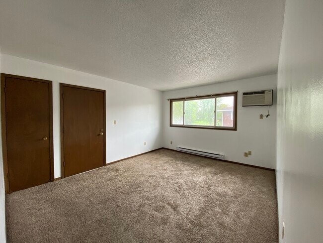 Foto del edificio - 270 S Chestnut St