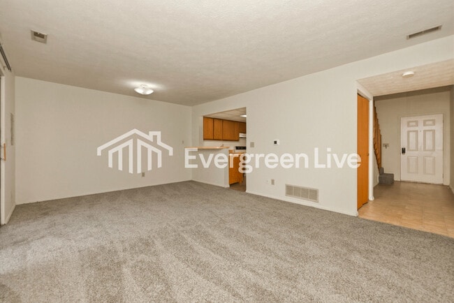 Building Photo - 6540 Rolling Glen Dr