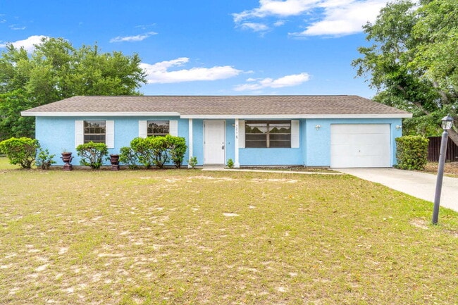 Building Photo - Recently updated 3BR, 2BA in The Shores