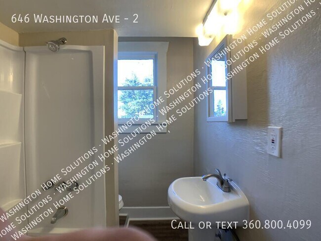 Foto del edificio - 646 Washington Ave