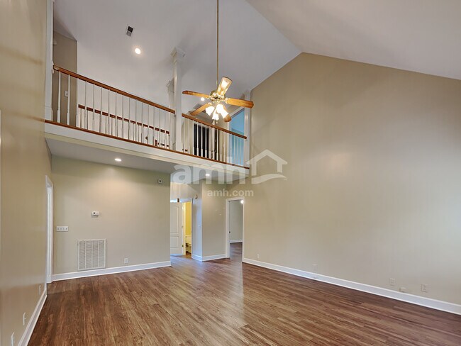 Foto del edificio - 2710 Soaring Eagle Ct