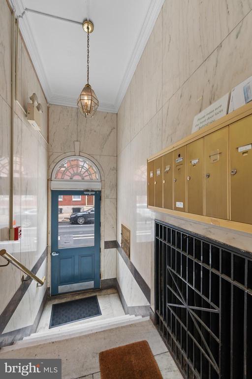 Foto del edificio - 238 S 13th St