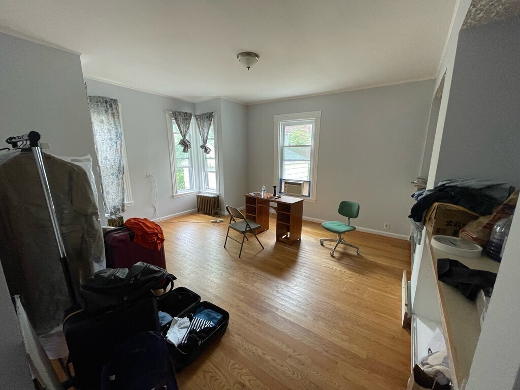 160 Linden Ave, Malden, MA 02148 House Rental in Malden, MA