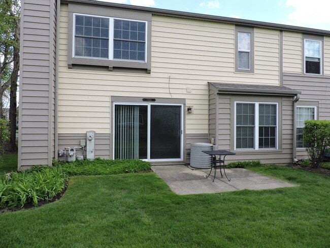 Building Photo - 1334 Gloucester Cir