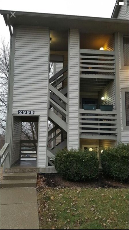 Foto del edificio - 2999 Eagles Crest Cir
