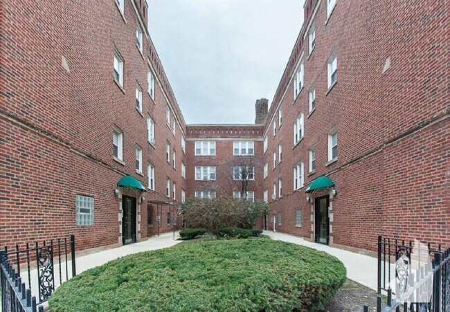 Foto del edificio - 1830 W Lawrence Ave