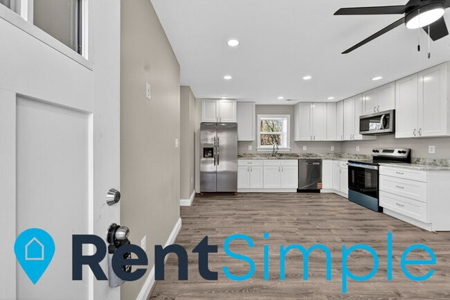 Building Photo - 5541 Sperryville Pike