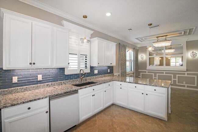 Foto del edificio - Sarasota National Annual Pool Home for Rent