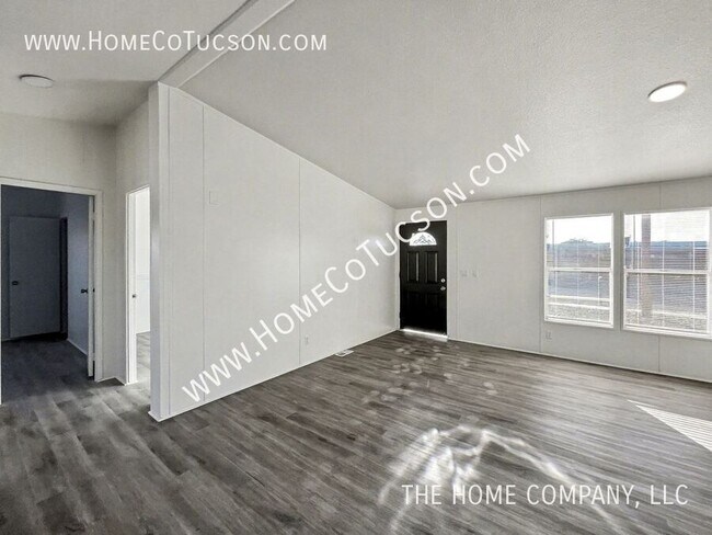 Foto del edificio - 5717 S Stewart Blvd