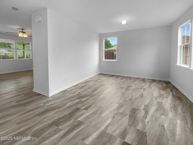Building Photo - 3124 Hidden Lake Cove