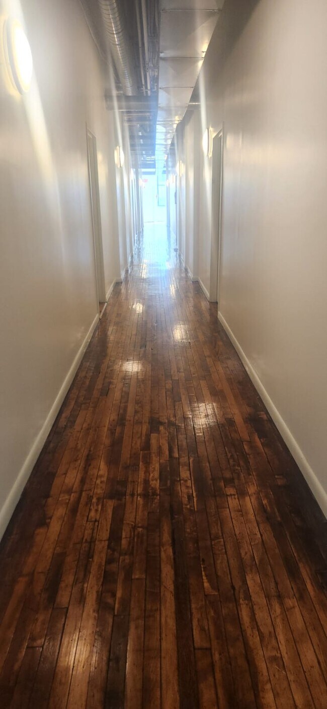 Foto del edificio - 314 N 12th St